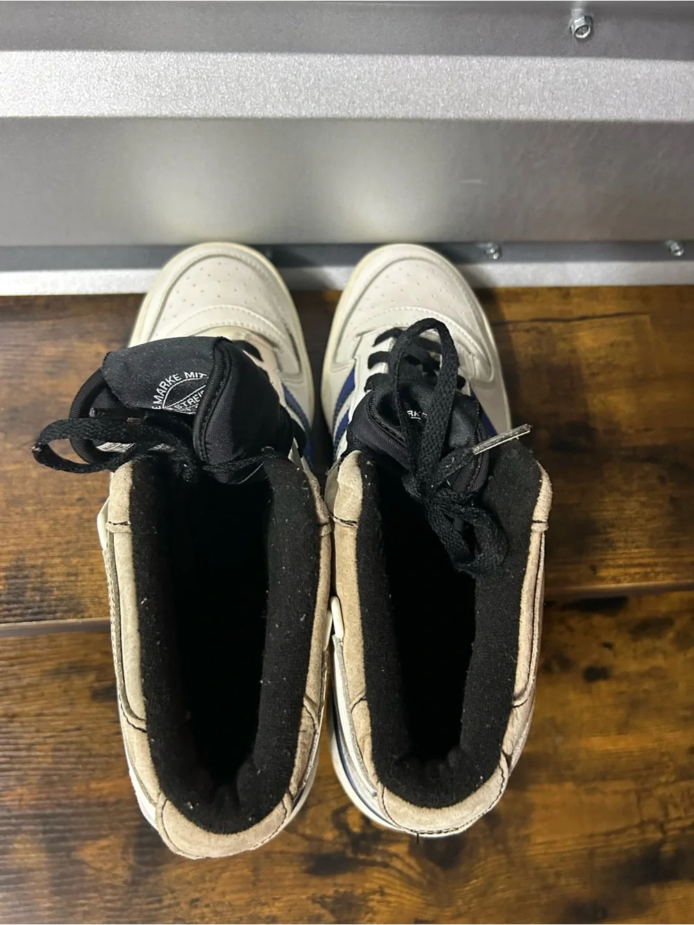 adidas forum mid